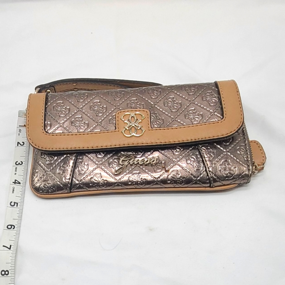 GUESS Shimmering Gold Clutch - Picture 8 of 8
